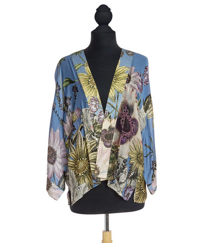 Cornflower Blue Daisy Kimono